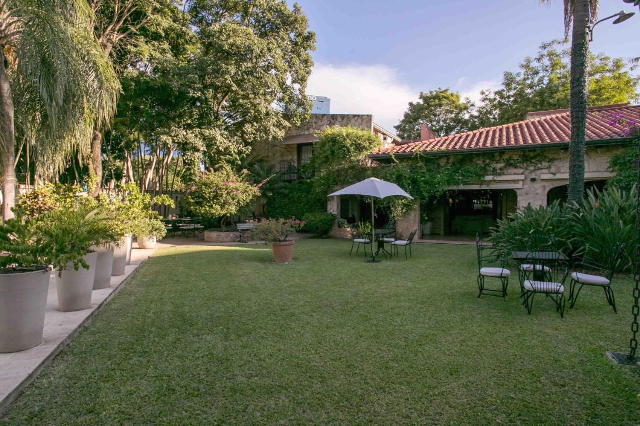 Las Lomas Casa Hotel Asuncion Bagian luar foto