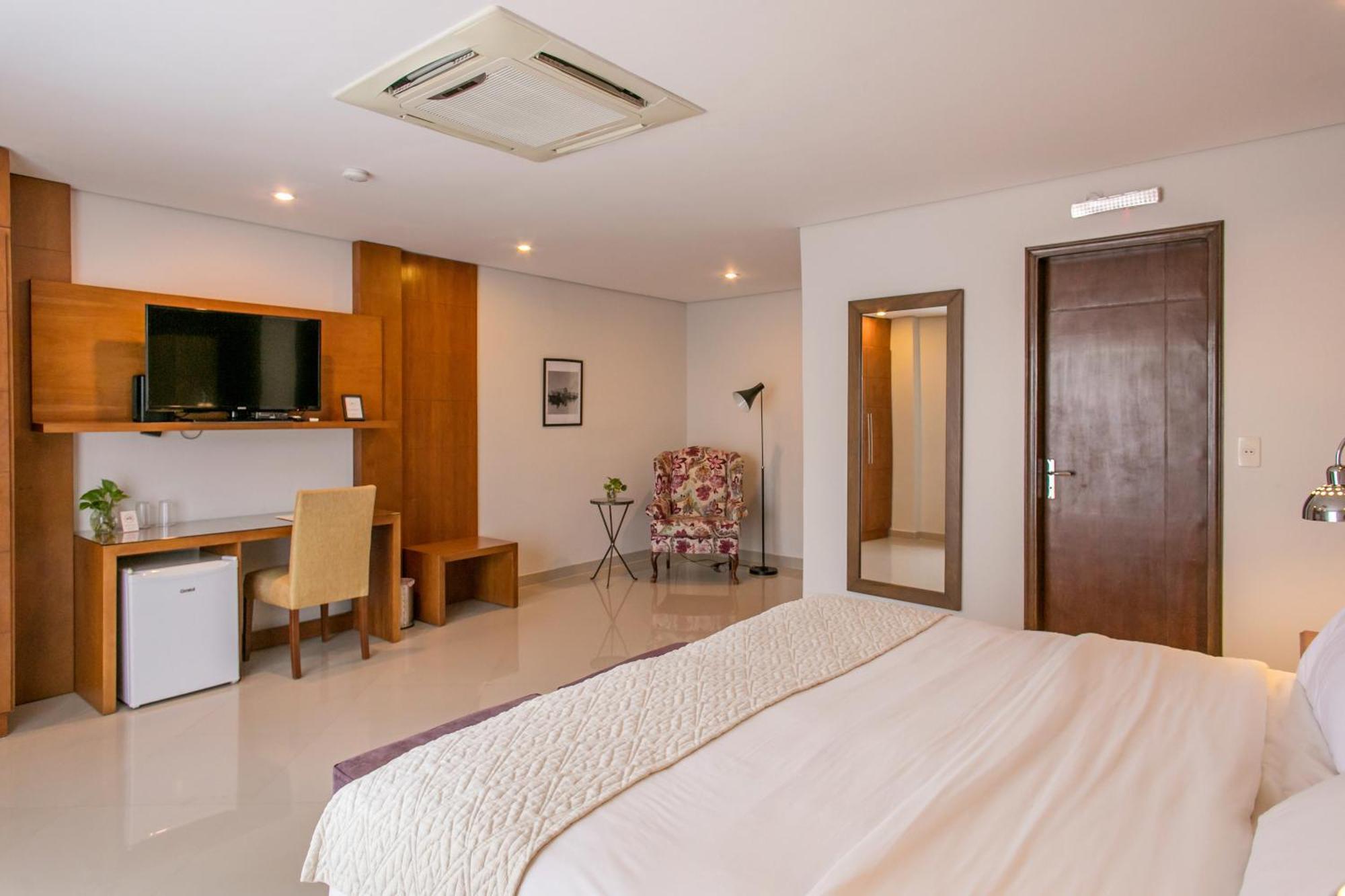 Las Lomas Casa Hotel Asuncion Bagian luar foto