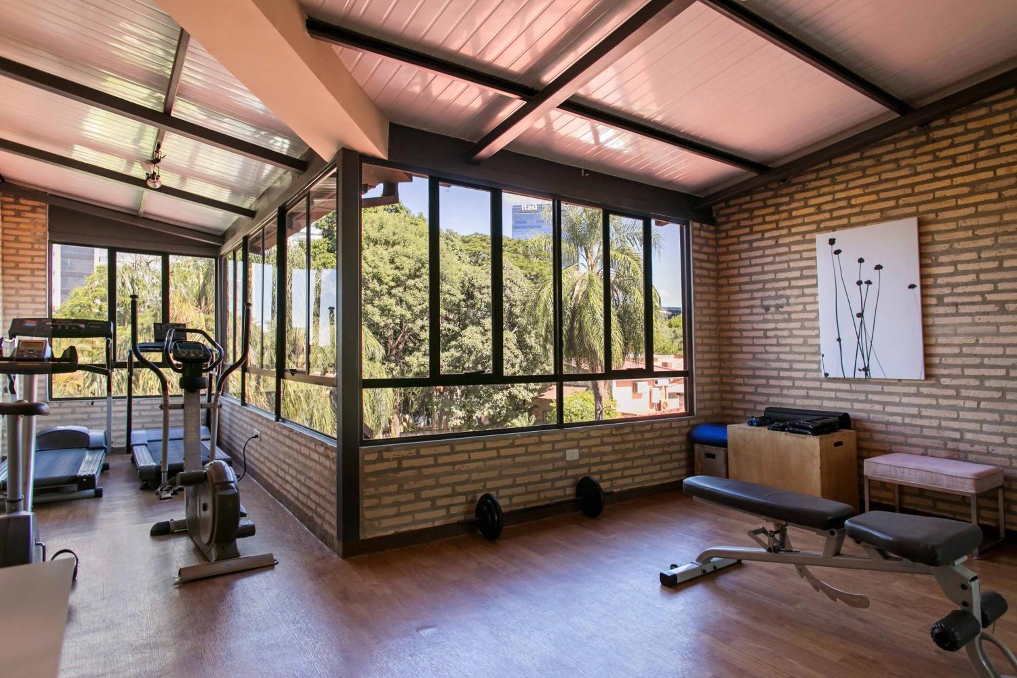 Las Lomas Casa Hotel Asuncion Bagian luar foto
